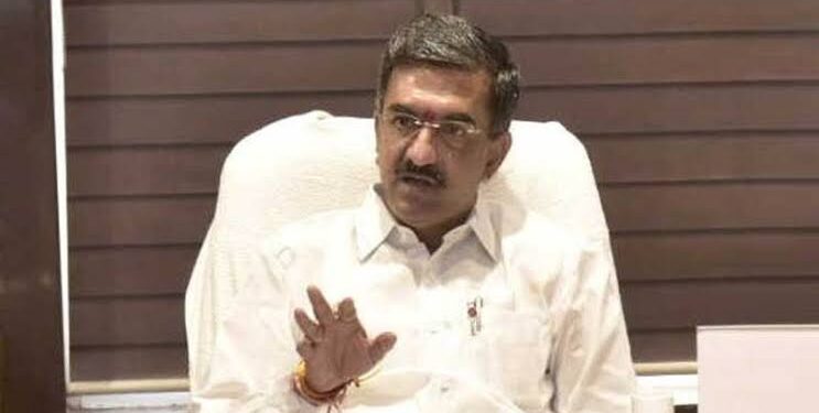 फायनान्स कंपनीचे वसुलीदार नागरिकांना त्रास देत असल्याच्या दाखल तक्रारींचा तपास जलदगतीने करणार – गृहराज्यमंत्री (ग्रामीण ) शंभूराज देसाई