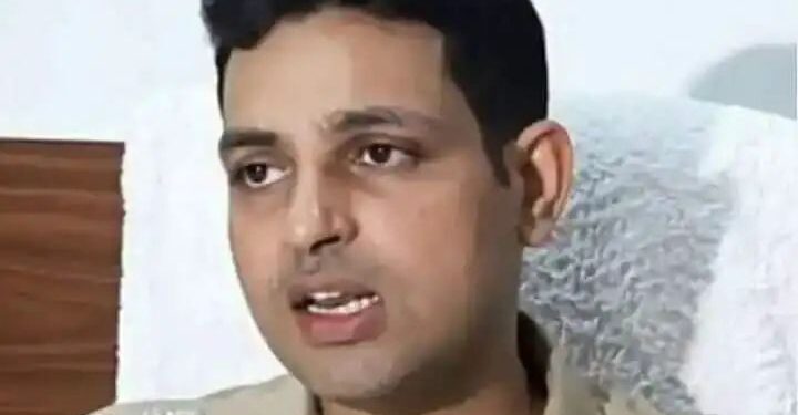 अंगडीया खंडणी प्रकरणात मला वरिष्ठांच्या दबावामुळे गोवण्यात आलं- सौरभ त्रिपाठी