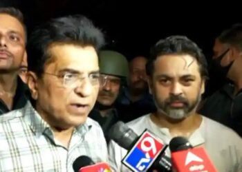 दापोलीत हायव्होल्टेज ड्रामा ! किरीट सोमय्या, निलेश राणे यांना अटक, जिल्ह्याबाहेर सोडणार