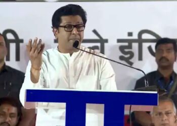 जातीपातीचे राजकारण शरद पवारांमुळेच महाराष्ट्रात सुरू – राज ठाकरे