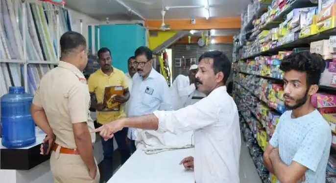 भिलवडीत कापड दुकान फोडून रोख रक्कम आणि पाच लाखांचा माल लंपास…