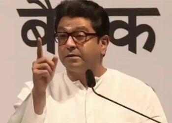 राज ठाकरे औरंगाबादकडे रवाना , उद्याच्या सभेकडे सर्वांचे लक्ष