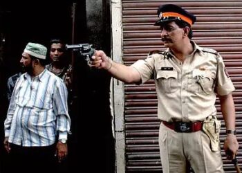 एन्काऊंटर स्पेशालिस्ट प्रदीप शर्मा हे मनसुख हिरेन यांच्या हत्येमागचे मुख्य सूत्रधार