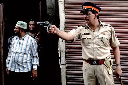 एन्काऊंटर स्पेशालिस्ट प्रदीप शर्मा हे मनसुख हिरेन यांच्या हत्येमागचे मुख्य सूत्रधार