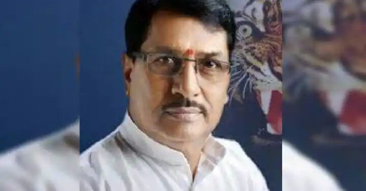 ईडीचा साताऱ्यात झटका..! मायणी मेडिकल कॉलेजचे तत्कालीन चेअरमन एम. आर. देशमुखला अटक..