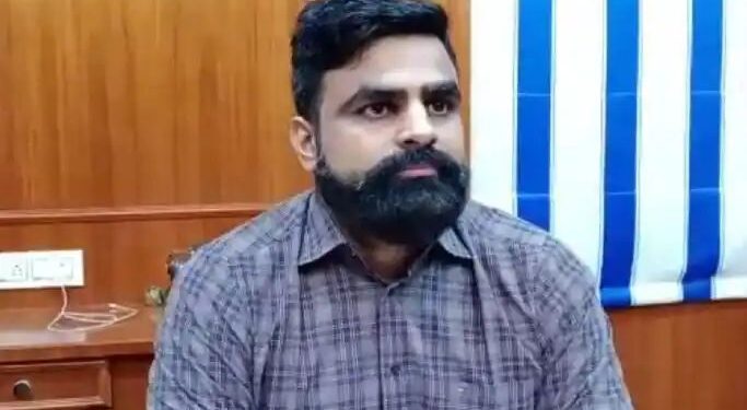 शिक्षणाधिकारी, अधिक्षकांवर होणार कारवाई ; लाच प्रकरणाचा अहवाल शासनाला सादर…