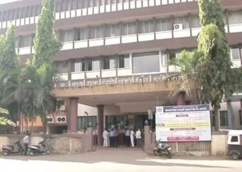 परस्पर साखर विक्रीचा आरोप ; विटा तहसीलदारांविरोधात तक्रार, स्वाभिमानाचा भक्कम पाठिंबा…