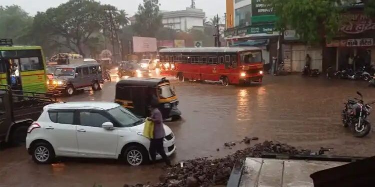 सांगली मिरजेत ढगांच्या गडगडाटासह पाऊस…