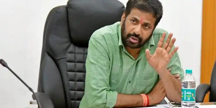 अवैध धंद्यावरून मंत्री बच्चू कडू संतप्त , दिले ‘हे’ कडक निर्देश…