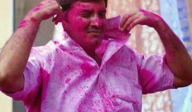 ‘गुलाल ‘ लागलाच…… आणि पुन्हा एकदा ‘पहाटेचा’ फटका…..