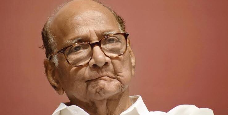 शरद पवार गृहखात्यावर नाराज: एवढे मंत्री रातोरात निघून गेल्याचे कसे कळाले नाही, सिलव्हर ओकवर खलबत…