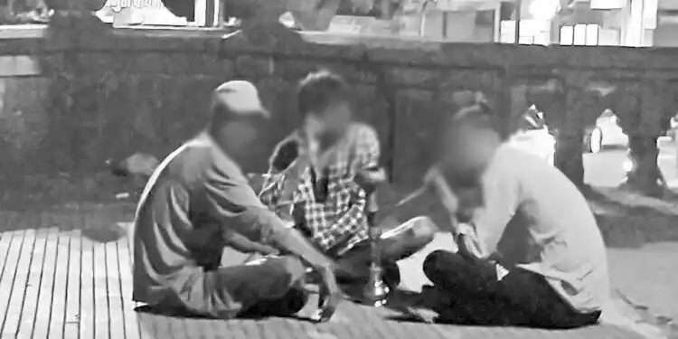 कोल्हापूर : परप्रांतीयांनी ओढला रंकाळा चौपाटीवर हुक्का