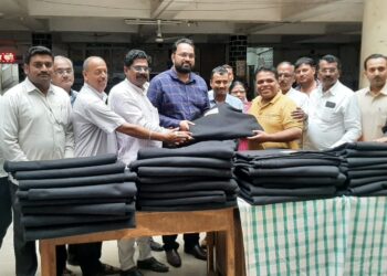 मिरजेत भाजपच्या वतीने शासकीय रुग्णालयात ब्लॅंकेट वाटप