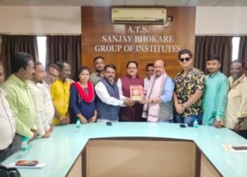 सांगलीत पत्रकार भवन साठी जागा आणि निधी उपलब्ध करून दिला जाईल :  पत्रकारांच्या साठी विमा योजना आणि मिरजेतील पत्रकारांच्या साठी घरकुल योजनेसाठी पाठपुरावा केला जाईल :- कामगार मंत्री सुरेश खाडे यांचे आश्वासन :