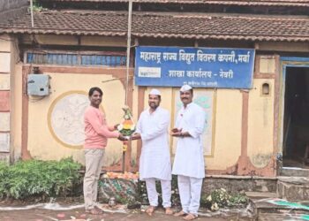 नेवरीत महावितरणच्या वतीने विदुयत योध्यांचा सत्कार