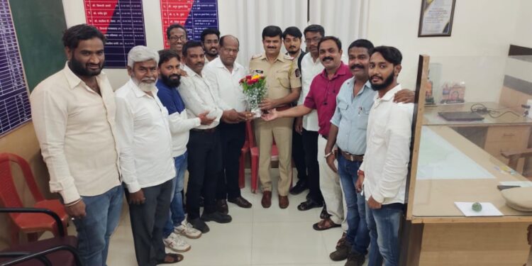 मिरज शहर पत्रकार संघाच्या वतीने नूतन पोलीस अधिकाऱ्यांचा सत्कार…