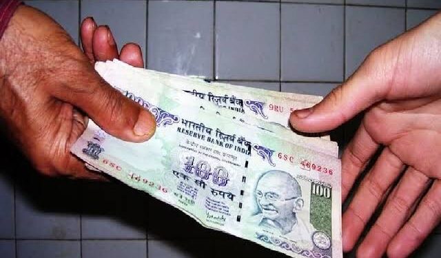 पलूसच्या महावितरण कार्यालयात ‘अँटी करप्शन’ची कारवाई