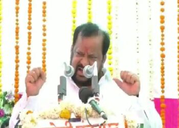 शिंदे गटातील शहाजी बापू पाटील यांच्या वक्तव्याने राज्य सरकारमध्ये खळबळ : सोलापूर जिल्ह्यात चर्चा रंगल्या..?