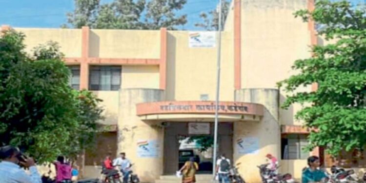 वाळू तस्कर जोमात तहसील प्रशासन कोमात