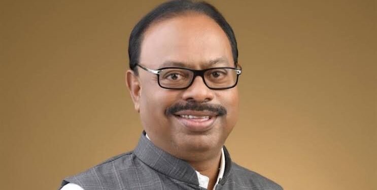 सत्तेपासून पैसा आणि पैश्यापासून सत्ता हे राष्ट्रवादीचे धोरण ; चंद्रशेखर बावनकुळे यांची टीका.