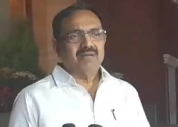 मोठी बातमी | हिवाळी अधिवेशन संपेपर्यंत आमदार जयंत पाटील निलंबित.