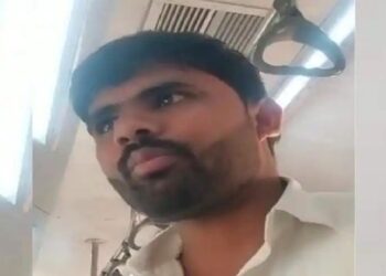 Miraj | पॅसेंजरमध्ये मुलीचा विनयभंग ; रेल्वे तिकीट तपासणीस विरुद्ध गुन्हा दाखल.