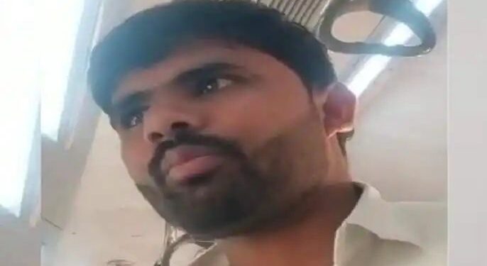 Miraj | पॅसेंजरमध्ये मुलीचा विनयभंग ; रेल्वे तिकीट तपासणीस विरुद्ध गुन्हा दाखल.