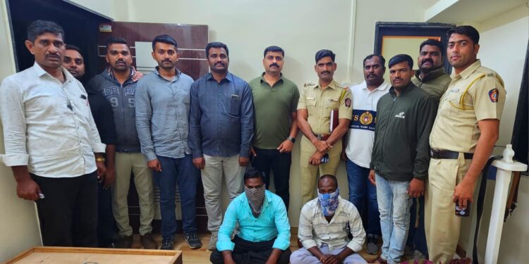 गांजा विक्री करण्यासाठी आलेल्या दोन तरुणांना भिलवडीत अटक ; ८ किलो गांजा सह १ मोटरसायकल जप्त.