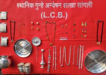 सांगली | बहाद्दर सराईताने चोरल्या १२ दुचाकी ;अन् केल्या १० घरफोड्या..! स्थानिक गुन्हे अन्वेषण विभागाने आवळल्या नाड्या..?