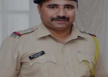 कणकवलीचे पोलीस निरीक्षक सचिन हुंदळेकर याना बदलीचे आदेश ; तातडीने दिला सागरी सुरक्षा विभागाचा पदभार..