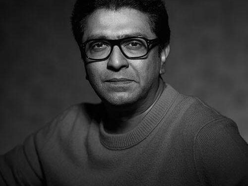 राज ठाकरेंना अजामीनपात्र वॉरंट ; न्यायालयाचा दणका.