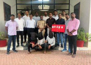 सांगली एलसीबीच्या टीमची कर्तबगारी ; चाणाक्ष पोलिसांनी दरोडेखोरांना केली जेलची वारी..!