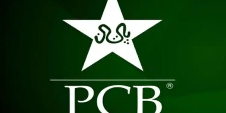 आफ्रिदीवर दोन वर्षांची बंदी ; पाकिस्तान क्रिकेट बोर्डाचा निर्णय