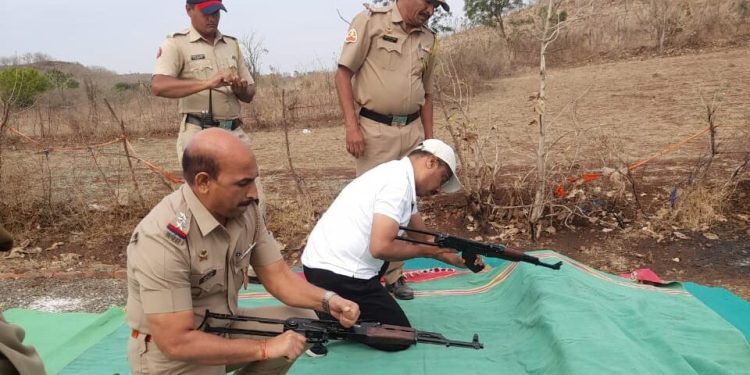 बुलढाण्यात पोलिसांचे ‘फायर है मैं..!’