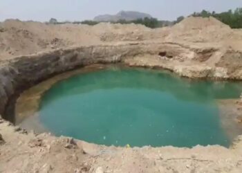 सांगली | गावकारभाऱ्यांनी पाण्याचा प्रश्न कायमचा मिटवला ; आजी-माजी सरपंच दांपत्याने महाराष्ट्रासमोर ठेवला नवा आदर्श..!