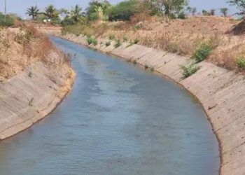 कालव्यात पाणी अन् नियोजन ‘पाण्यात’