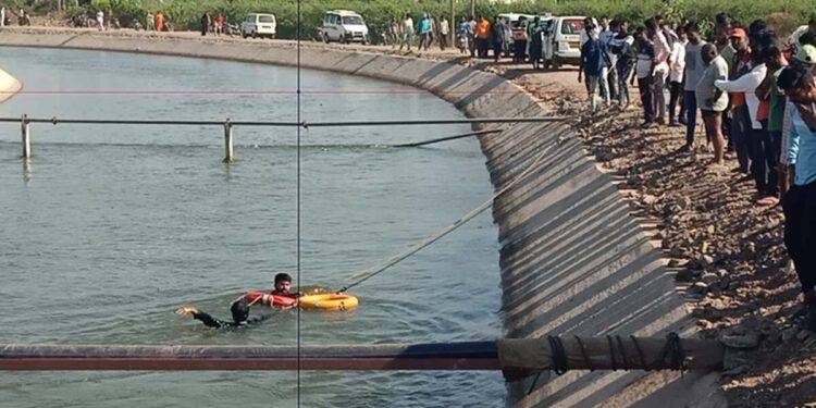 म्हैसाळ योजनेच्या कालव्यात दोन तरुण बुडाले ; बेडग येथील घटना