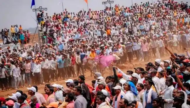 बैलगाडी शर्यतीत ‘रुस्तम ए हिंदकेसरी’ चा मान बकासुर-महिब्या जोडीला ; सदाभाऊ कदम यांना महिंद्रा “थार”..!