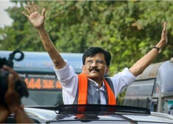 शिवसेना नेते खा. संजय राऊत यांना जीवे मारण्याची धमकी; पुण्यातून एकास उचलले!