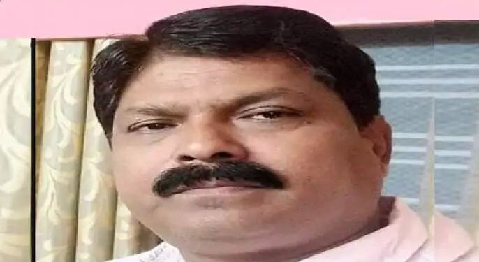 लाचखोर करजगीच्या तलाठ्याची हाव वाढली , ५० हजारची लाच घेताना दुसऱ्यांदा रंगेहात सापडला