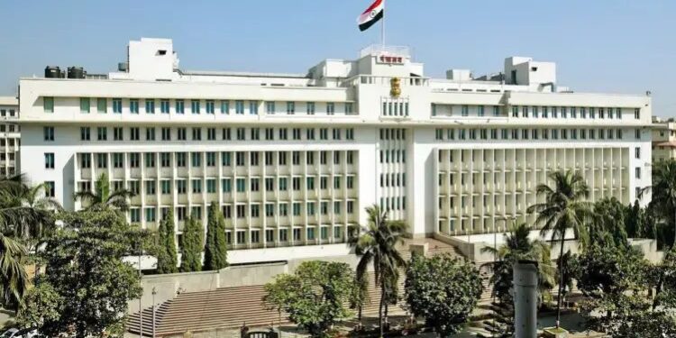 मोठी बातमी! गावांमध्ये आता ‘एनए’ परवान्याची गरज नाही; गावठाणापासून २०० मीटर अंतरापर्यंतची अट