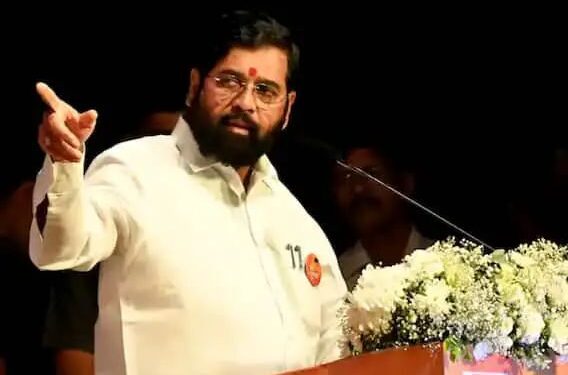 एकनाथ शिंदे आणि 50 आमदार म्हणजे वाघ, त्यांच्यामुळेच तुम्हाला मंत्रिपदं, शिवसेनेने भाजपला सुनावलं..