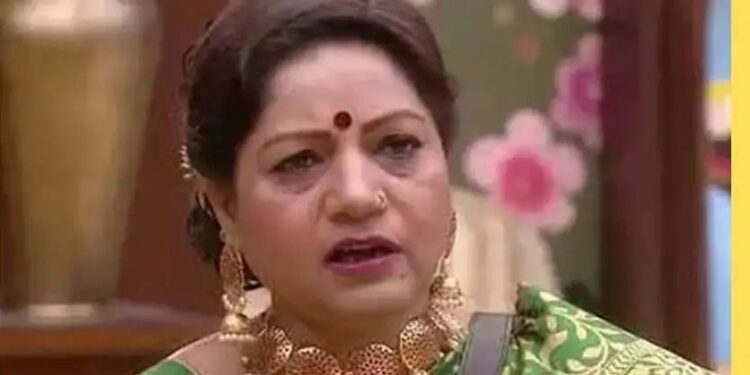 Surekha Punekar Join BRS : लावणी सम्राज्ञी सुरेखा पुणेकरांची राष्ट्रवादीला सोडचिठ्ठी ; BRS मध्ये प्रवेश