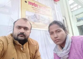 धक्कादायक ब्रेकिंग | रस्ता मिळत नसल्याने विट्यामध्ये फेसबुक लाईव्ह करत पती-पत्नीचा किटकनाशक प्राशन करून आत्महत्येचा प्रयत्न..