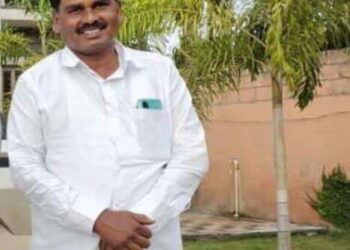 मोठ्या दिलाचा माणूस असलेला संदेश बापू आपल्याला सोडून गेला.