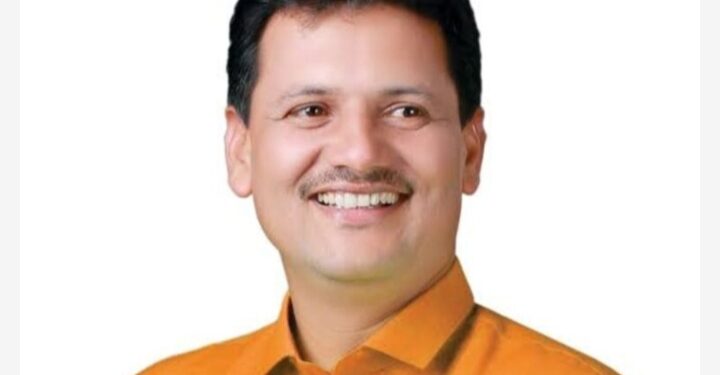 कोल्हापूर, सांगलीतील गिरणी कामगारांना मुंबई शहरातच घरे द्या -आमदार आबिटकर