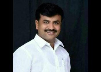 “कामगारांसाठी, शेतकऱ्यांसाठी वेळप्रसंगी मरण पत्करू पण मागे हटणार नाही” : हरिदास लेंगरे