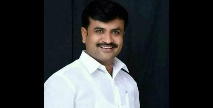 “कामगारांसाठी, शेतकऱ्यांसाठी वेळप्रसंगी मरण पत्करू पण मागे हटणार नाही” : हरिदास लेंगरे