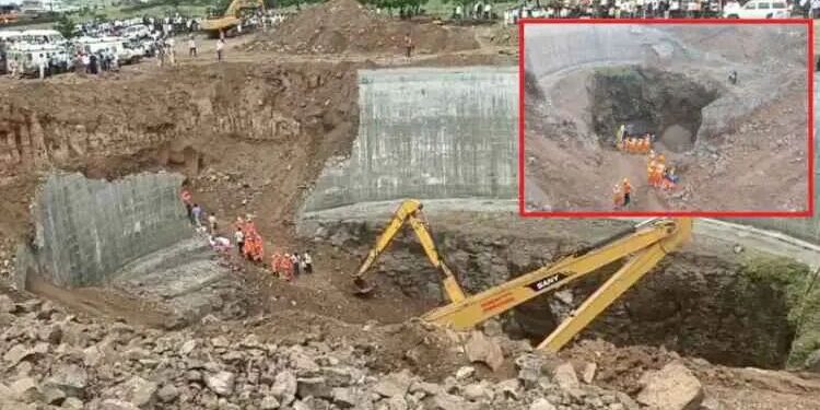 इंदापूर: तब्बल ६५ तासानंतर विहिरीतील ढिगाऱ्या खालून पहिला मृतदेह बाहेर; आणखी तिघांचा शोध सुरूच.