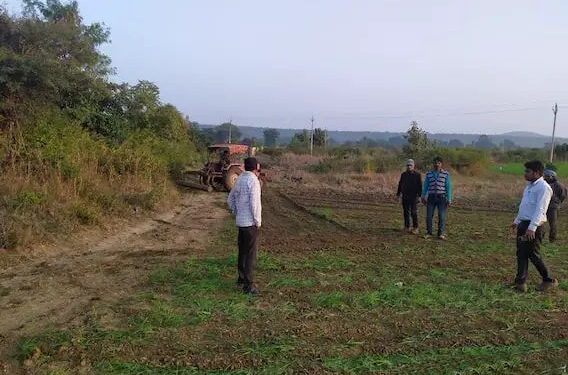 शेजाऱ्याने बांध कोरलाय.. काय सांगता! अवघ्या एक हजारात मिटवा शेतीचा तंटा; शासनाची ‘सलोखा’ योजना आहे तरी काय?वाचा सविस्तर..!